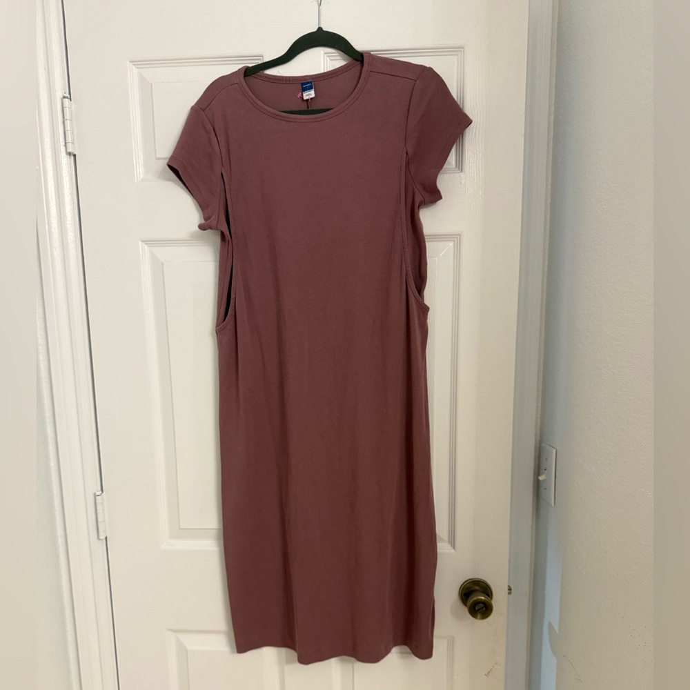 Old Navy Purple Maternity Rib-Knit Midi Nursing Dress